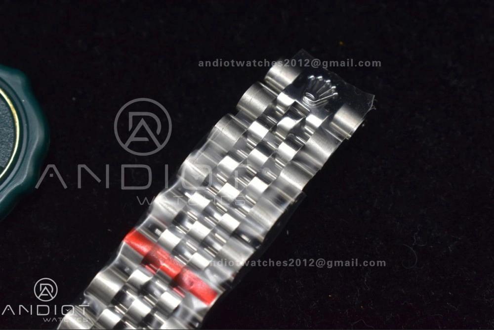 DateJust 31 Ladies 278289 WF 316L Steel White Dial Fluted Bezel On President Syle Bracelet