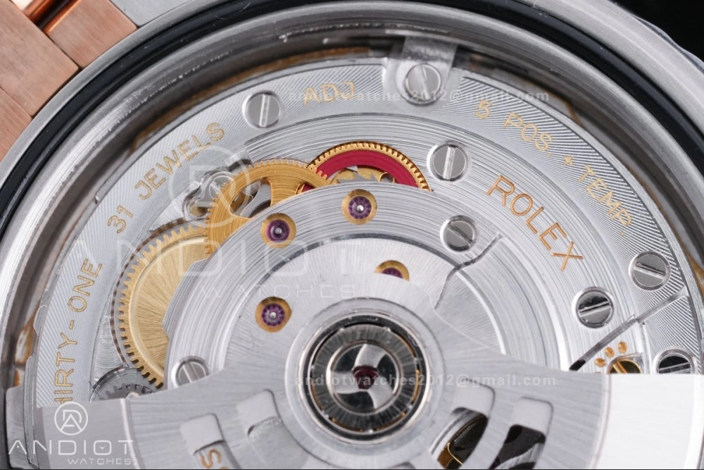 DateJust 41 126331 Clean 1:1 Best Edition 904L Steel Champagne Dial on SS RG Jubilee Bracelet SH3235