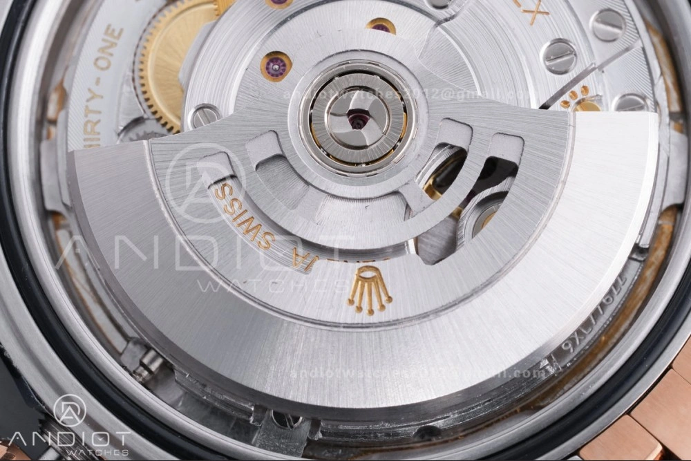 DateJust 41 126331 Clean 1:1 Best Edition 904L Steel Champagne Dial on SS RG Jubilee Bracelet SH3235