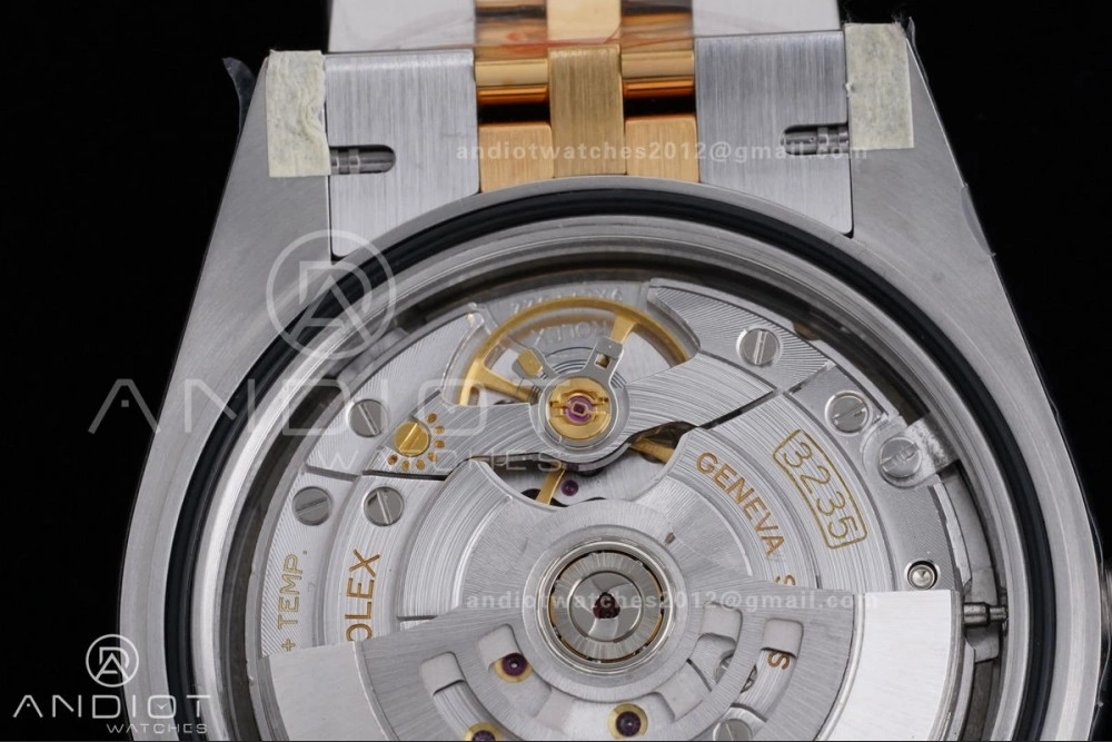 DateJust 41 126333 Clean 1:1 Best Edition 904L Steel Gray Dial Green Roman Marker on SS YG Jubilee Bracelet SH3235 (72 Hours Power Reserve)