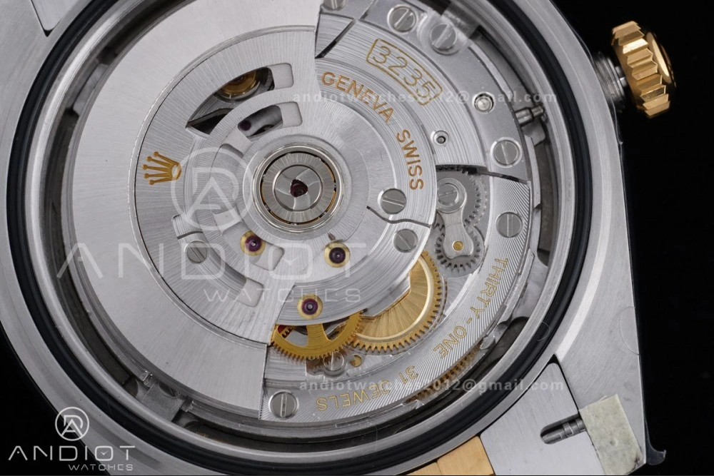 DateJust 41 126333 Clean 1:1 Best Edition 904L Steel Gray Dial Green Roman Marker on SS YG Jubilee Bracelet SH3235 (72 Hours Power Reserve)