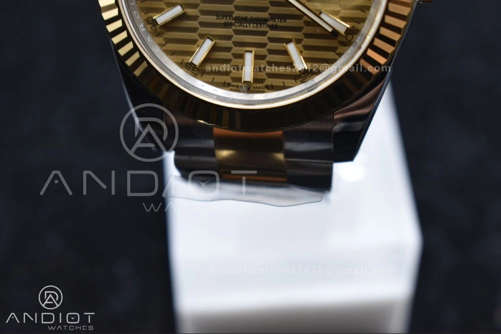 DateJust 41 126333 Clean 1:1 Best Edition 904L Steel YG Textured Dial on SS YG Oyster Bracelet VR3235