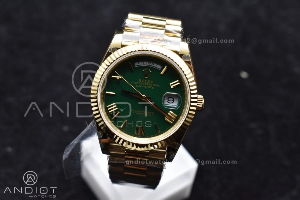 DayDate 40 YG GMF Gain Weight 904L Steel Green Dial Roman Markers on President Bracelet A3255 V2