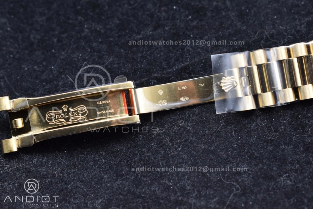 DayDate 40 YG GMF Gain Weight 904L Steel Green Dial Roman Markers on President Bracelet A3255 V2