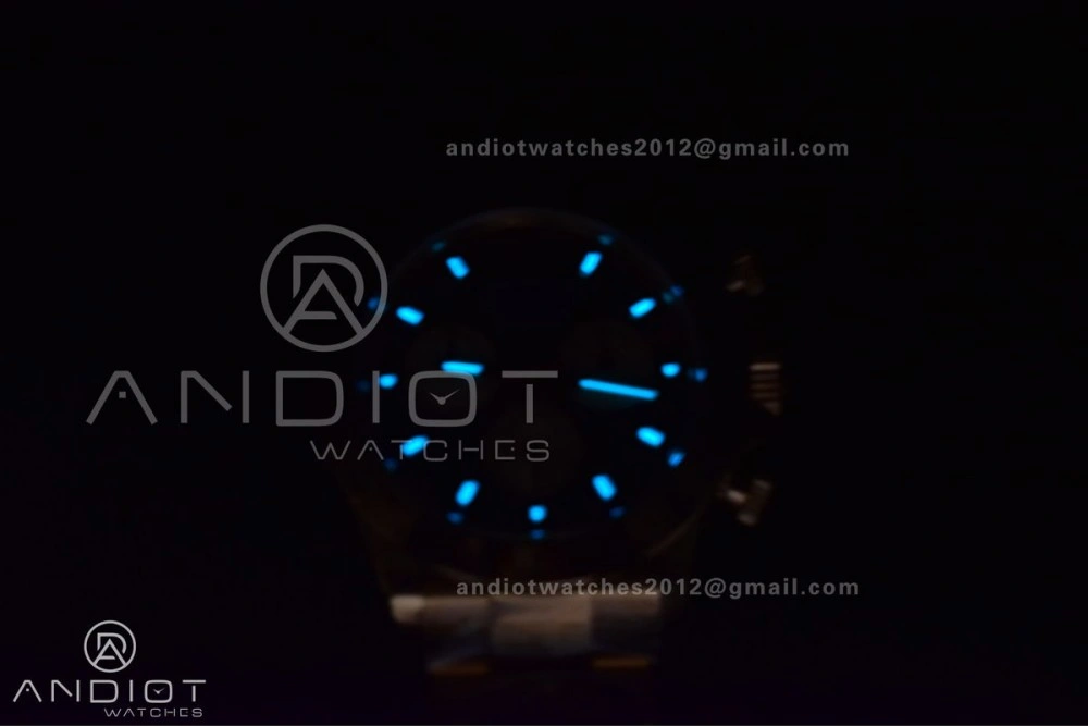 Daytona 116505 Clean 1:1 Best Edition Black Dial YG Markers on YG Bracelet SA4130 V2