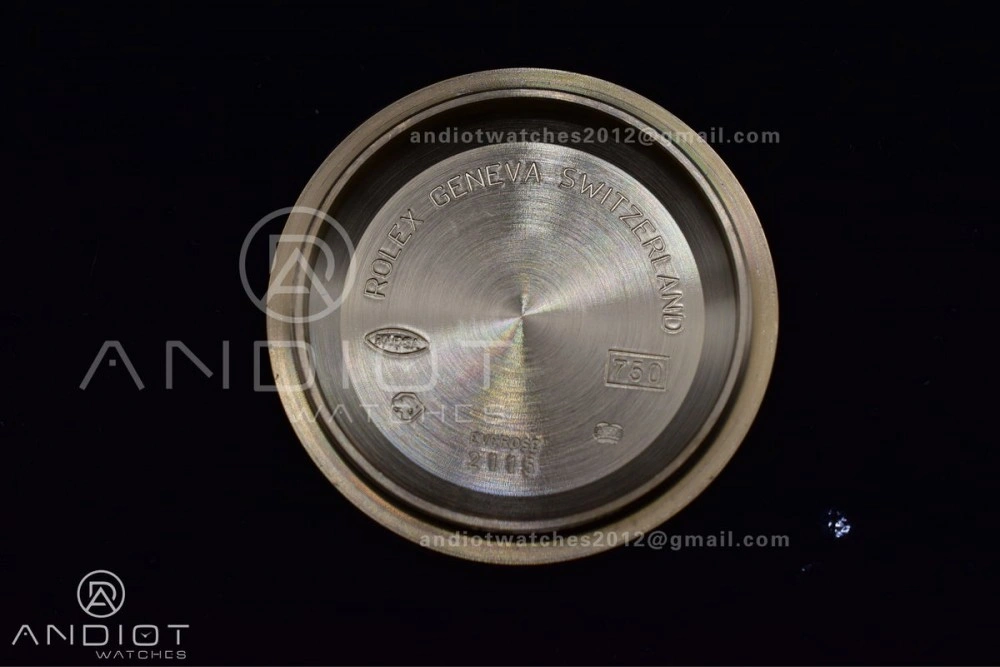 Daytona 116505 Clean 1:1 Best Edition YG Dial Black Markers on YG Bracelet SA4130 V2