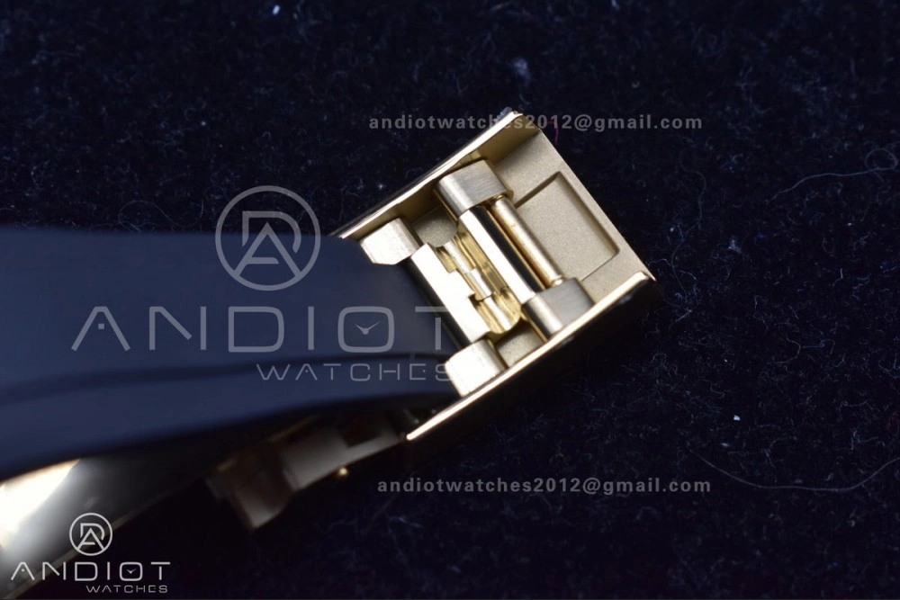 Daytona 116518 Clean 1:1 Best Edition Black Dial on Oysterflex Rubber Strap SA4130