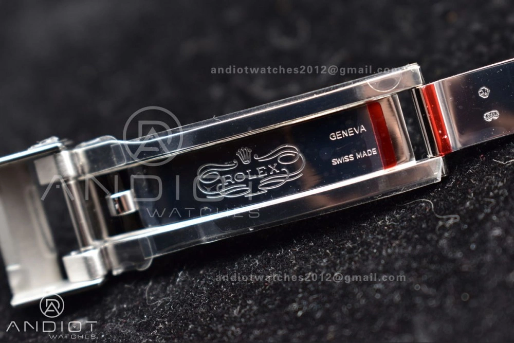 Daytona 116519 Clean 1:1 Best Edition 904L SS Case Silver Black Dial on Rubber Strap SA4130 V2