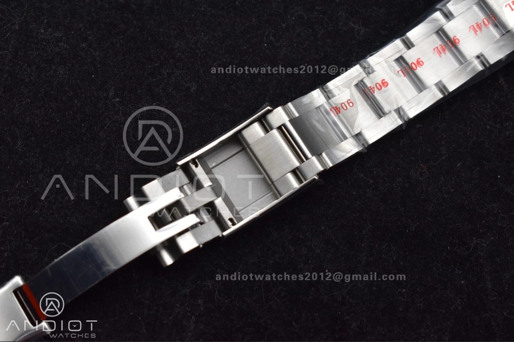 Daytona 126509 QF 1:1 Best Edition Black Silver Dial on SS Bracelet SH4131 V5