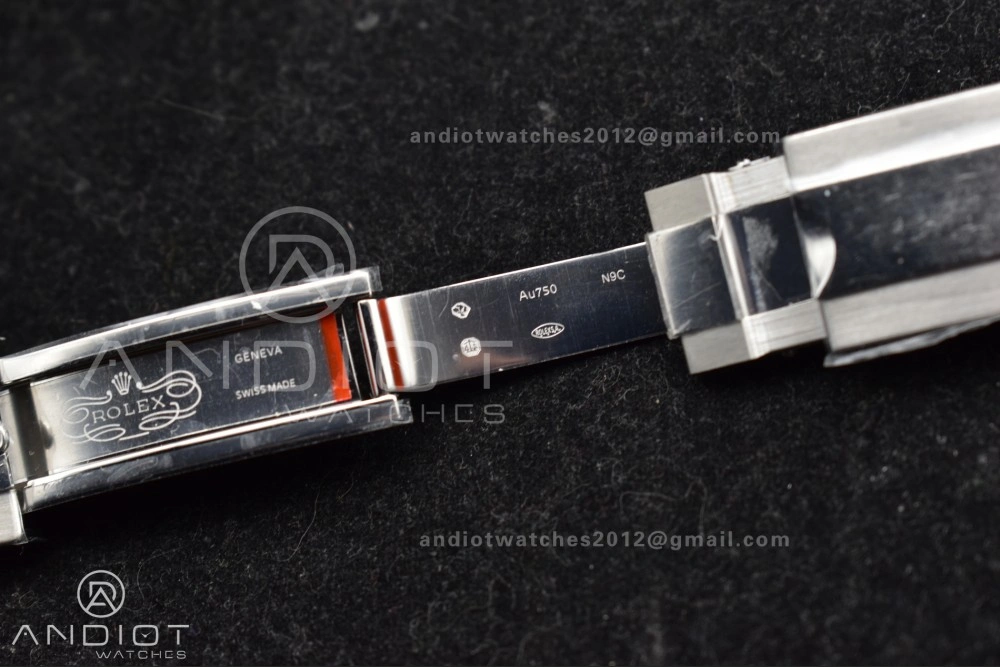 Daytona 126519 QF 1:1 Best Edition Black Silver Dial on Oysterflex Strap SH4131 V6 (Weighted)