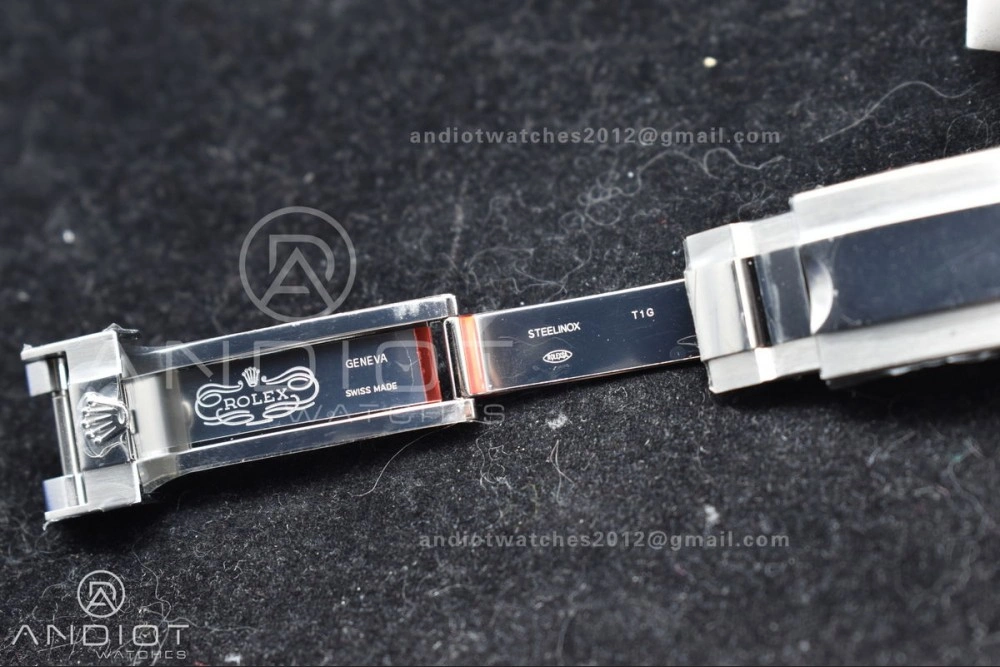 Daytona IPK 1:1 Best Edition 904L SS Case and Bracelet Green Dial Black Ceramic Bezel SA4130