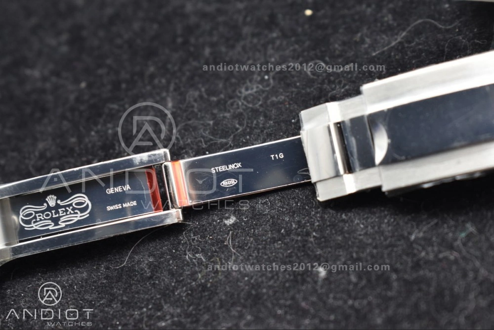 Daytona IPK 1:1 Best Edition 904L SS Case and Bracelet Green Dial Black Ceramic Bezel SA4130