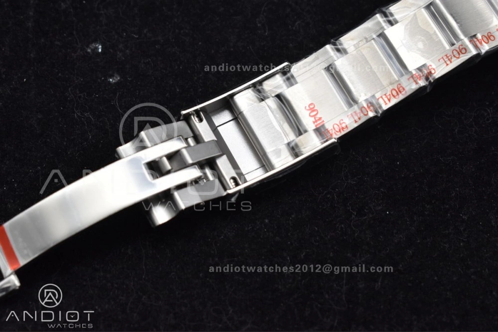 Daytona IPK 1:1 Best Edition 904L SS Case and Bracelet Green Dial Black Ceramic Bezel SA4130