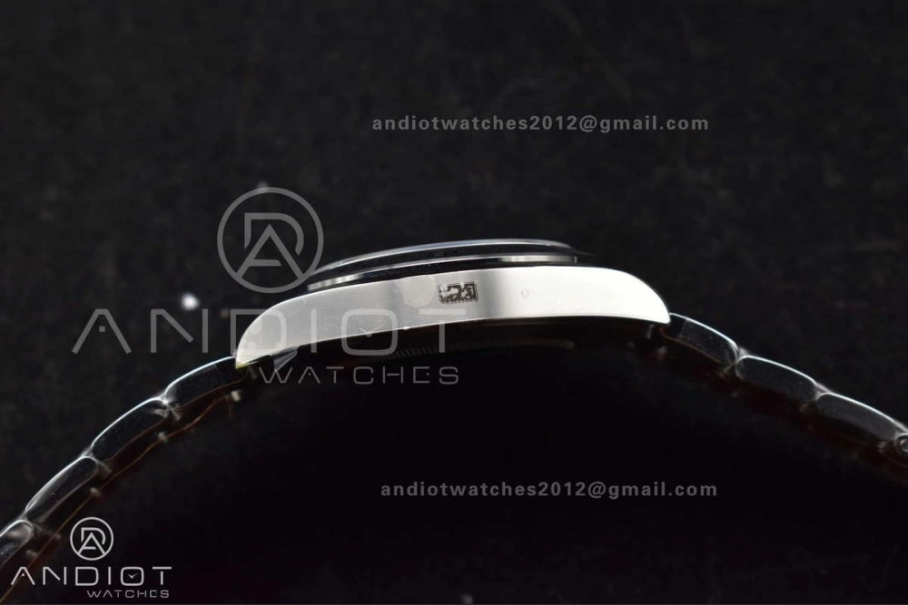 Explorer II 42mm 226570 904L SS Clean 1:1 Best Edition White Dial on Bracelet DD3285 CHS