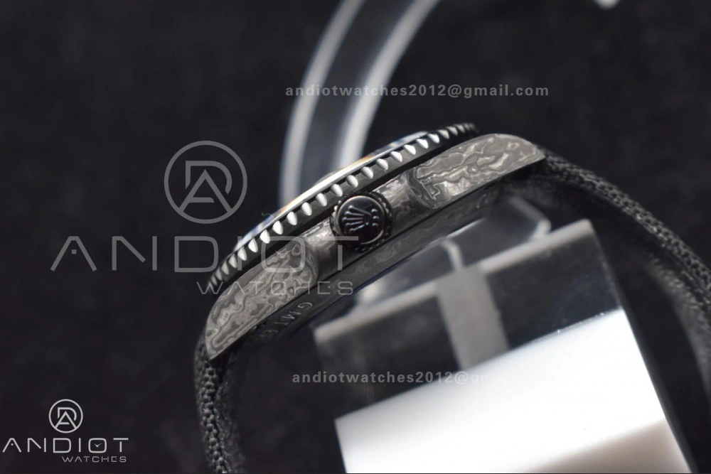 GMT DIW Carbon OMF Best Edition All Black Black Dial on Black Nylon Strap SA3186 CHS