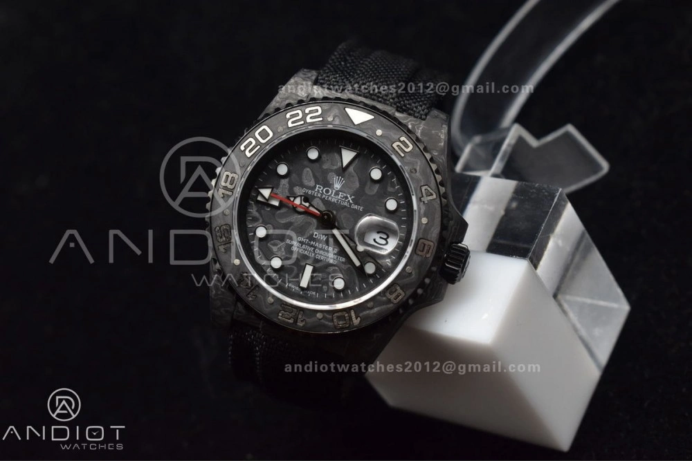 GMT DIW Carbon OMF Best Edition All Black Black Dial on Black Nylon Strap SA3186 CHS