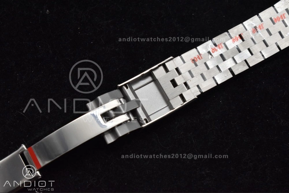 GMT-Master II 126710 GRNR Black Gray Ceramic 904L Steel Clean 1:1 Best Edition on Jubilee Strap DD3285