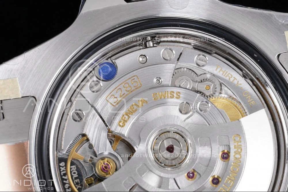 GMT Master II 126711 CHNR 904L SS ARF 1:1 Best Edition on SS RG Bracelet New SH3285 V2 (Gain Weight)