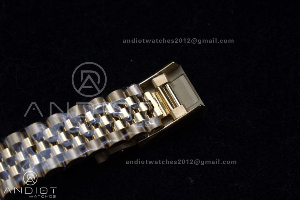 GMT Master II 126718 GRNR Clean 1:1 Best Edition Black Dial on YG Jubilee Bracelet DD3285 CHS