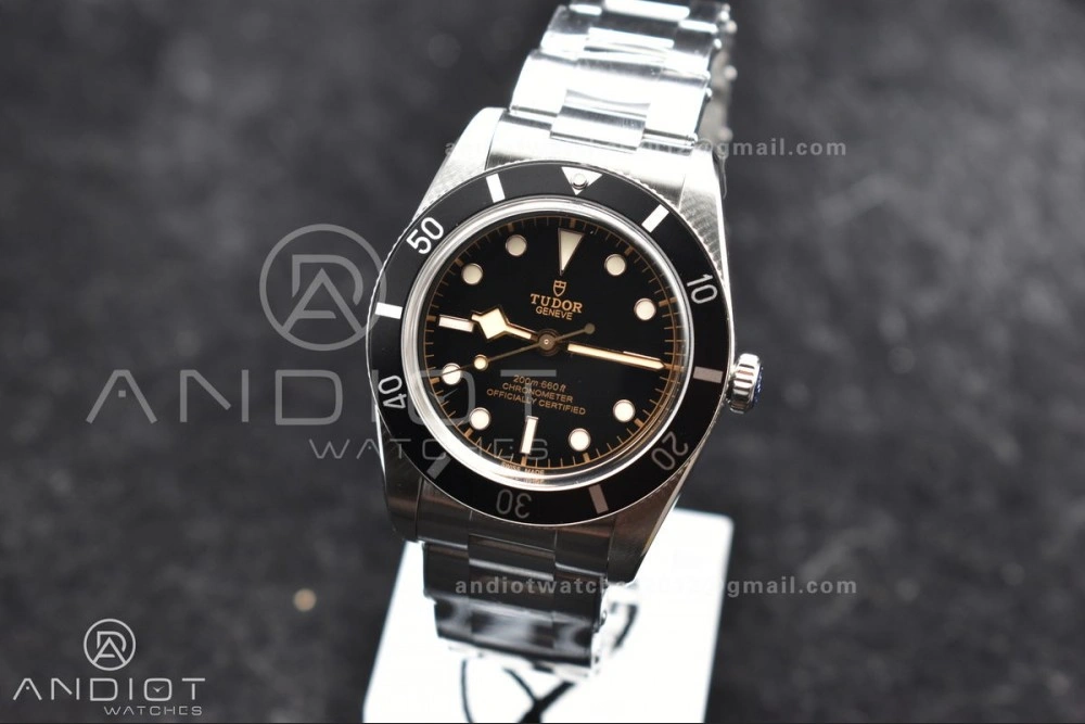 Heritage Black Bay 37mm SS ZF 1:1 Best Edition Black Dial on SS Bracelet A2824