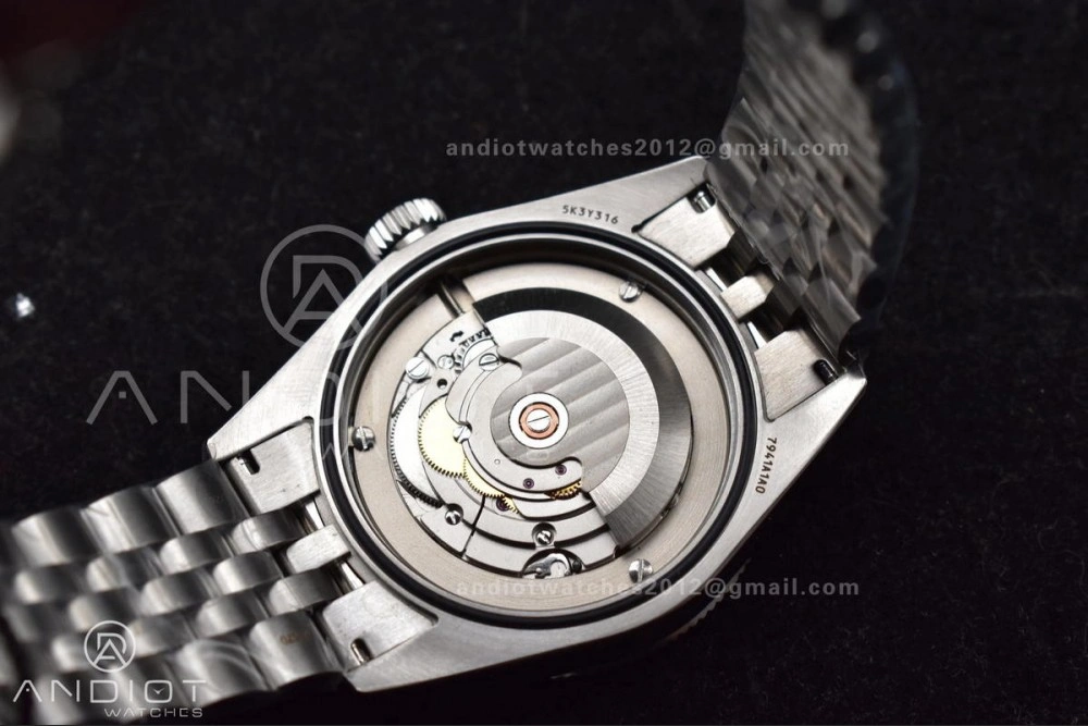 Heritage Black Bay 41mm SS ZF 1:1 Best Edition Black Dial on Jubilee Bracelet A2824