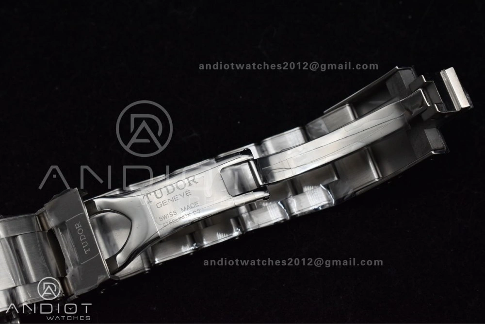 Heritage Black Bay Black Bezel ZF 1:1 Best Edition on SS Bracelet A2824 V5