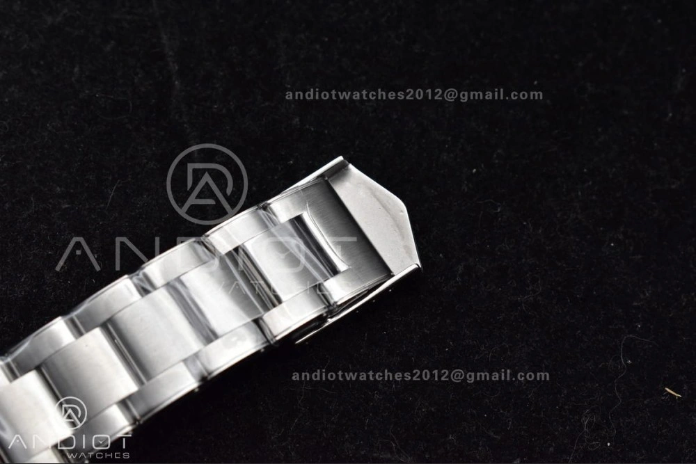 Heritage Black Bay Blue Bezel ZF 1:1 Best Edition on SS Bracelet A2824 V5