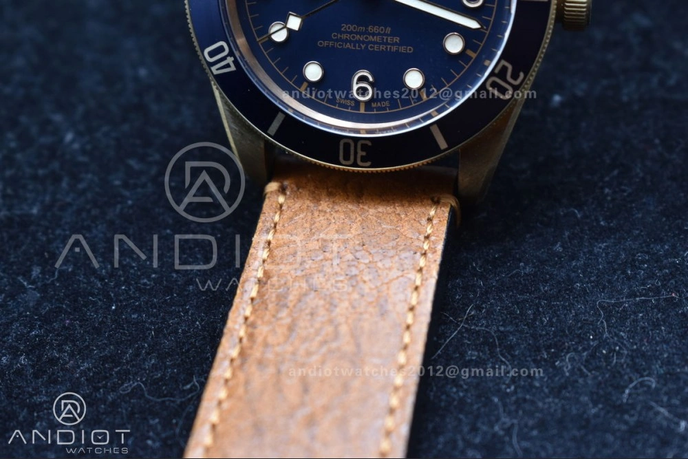 Heritage Black Bay Bronze Blue XF 1:1 Best Edition on Aged Brown Leather Strap A2824 V3 (Free Nato Strap)
