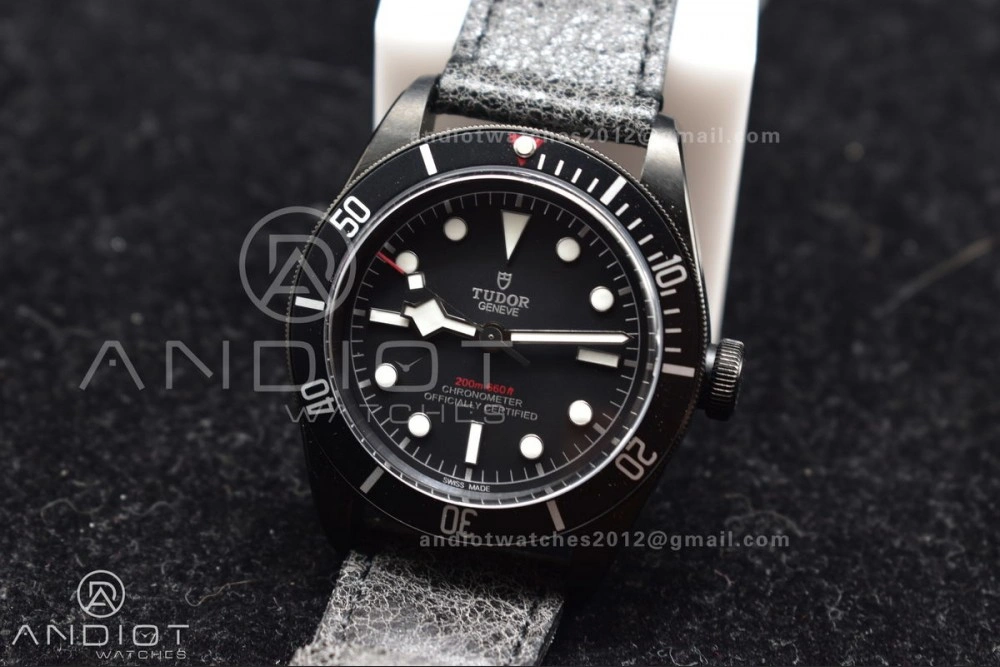 Heritage Black Bay Dark DLC ZF 1:1 Best Edition Black Bezel on Distressed Leather Strap A2824 V5