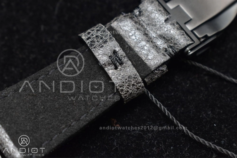 Heritage Black Bay Dark DLC ZF 1:1 Best Edition Black Bezel on Distressed Leather Strap A2824 V5