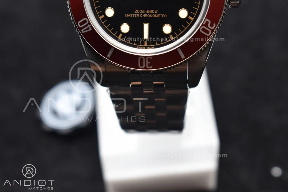 Heritage Black Bay Red Bezel ZF 1:1 Best Edition on SS Jubilee Bracelet A2824