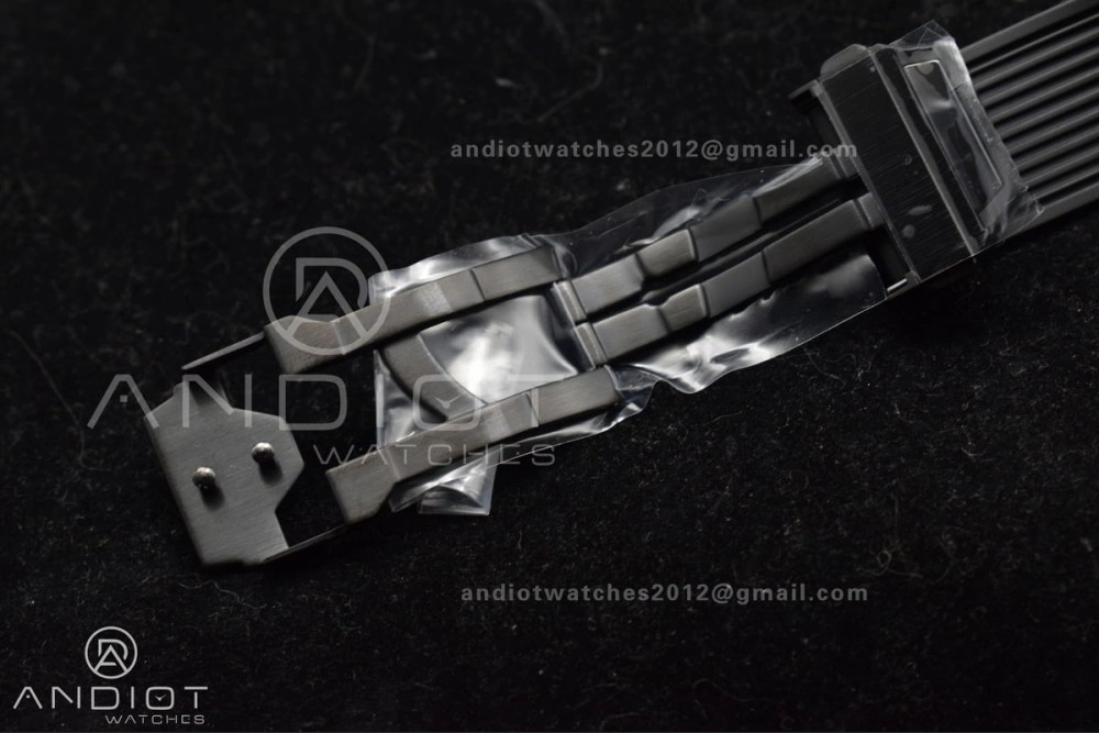 Hublot Big Bang Unico Full Black ZF 1:1 Best Edition Skeleton Dial on Black Rubber Strap A1280