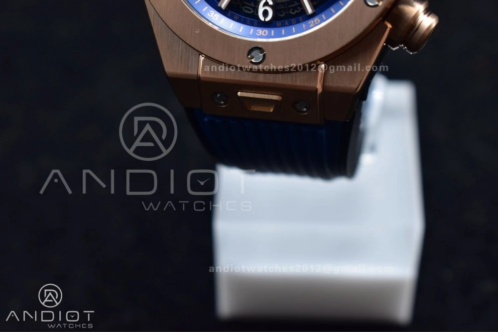 Hublot Big Bang Unico RG ZF 1:1 Best Edition Blue Skeleton Dial on Blue Rubber Strap A1280