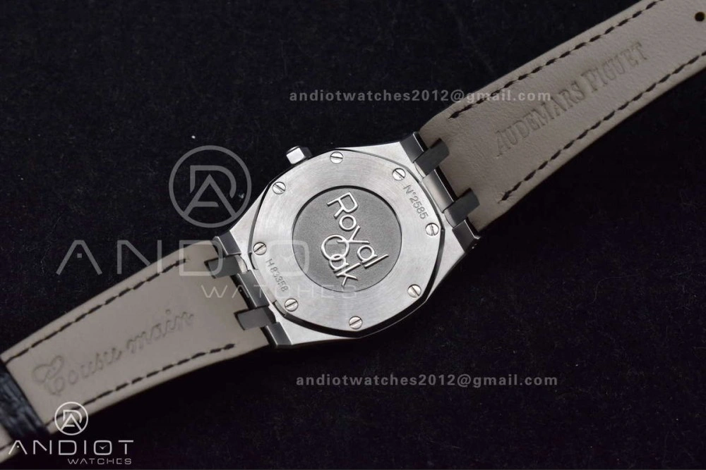 Lady Royal Oak 33mm 67651 SS Diamond Bezel V7F 1:1 Black Textured Dial On Stainless Strap Ronda Quartz