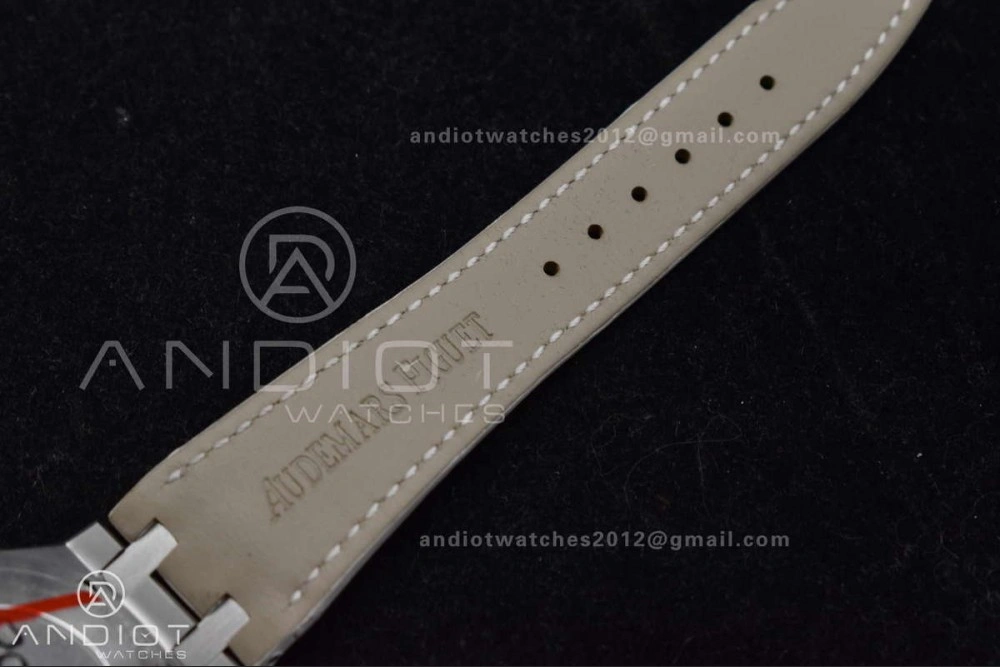 Lady Royal Oak 33mm 67651 SS Diamond Bezel V7F 1:1 White Textured Dial On White Croco Leather Strap Ronda Quartz to AP Cal.2713