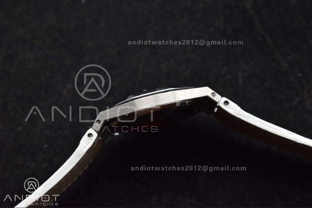 Lady Royal Oak 33mm 67651 SS Diamond Bezel V7F 1:1 White Textured Dial On White Croco Leather Strap Ronda Quartz to AP Cal.2713