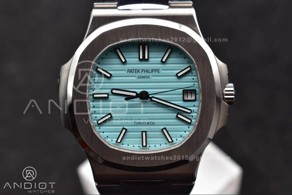 Nautilus 5711 3KF 1:1 Best Edition Tiffany Blue Dial on SS Bracelet A324 Super Clone V2