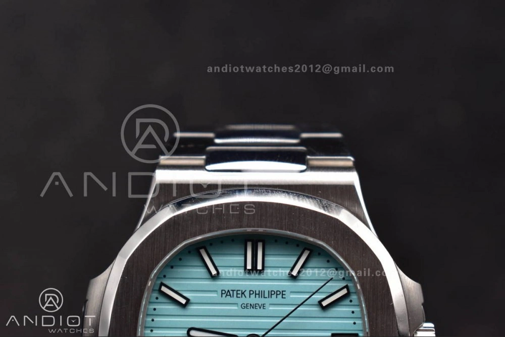 Nautilus 5711 3KF 1:1 Best Edition Tiffany Blue Dial on SS Bracelet A324 Super Clone V2