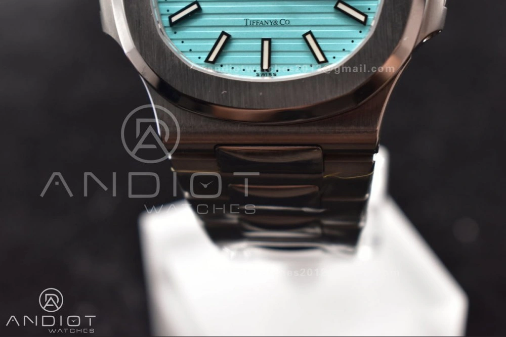Nautilus 5711 Tiffany GRF 1:1 Best Edition Tiffany Blue Dial on SS Bracelet 324CS