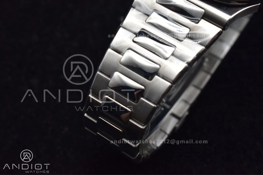 Nautilus 5711 Tiffany GRF 1:1 Best Edition Tiffany Blue Dial on SS Bracelet 324CS