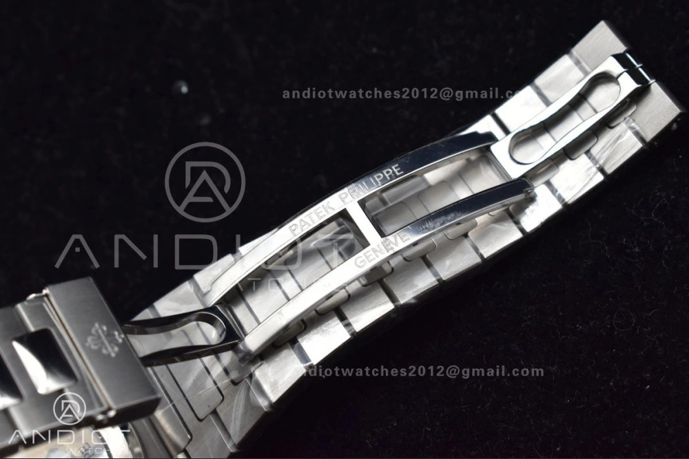 Nautilus 5711 Tiffany GRF 1:1 Best Edition Tiffany Blue Dial on SS Bracelet 324CS