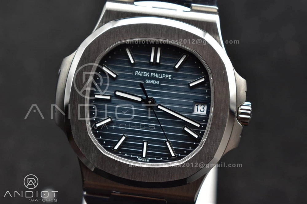 Nautilus 5711 1A 3KF 1:1 Best Edition Blue Textured Dial on SS Bracelet A324 Super Clone V2