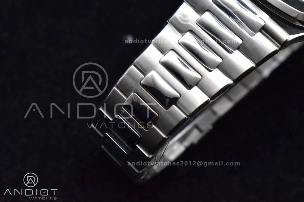 Nautilus 5711 1A 3KF 1:1 Best Edition Green Textured Dial On SS Bracelet A324 Super Clone V2