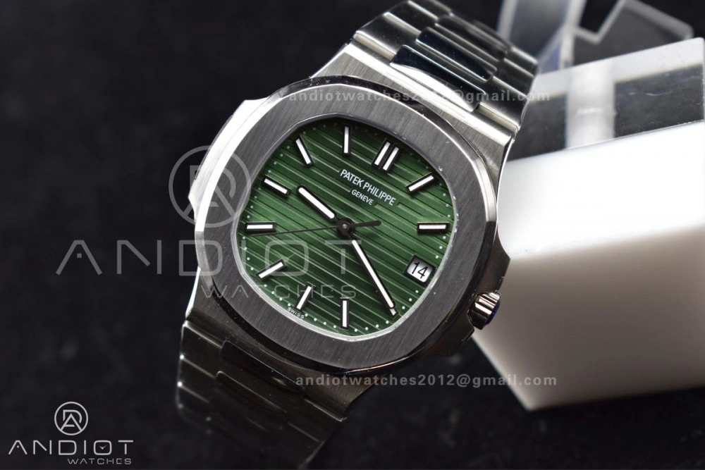 Nautilus 5711 1A 3KF 1:1 Best Edition Green Textured Dial On SS Bracelet A324 Super Clone V2