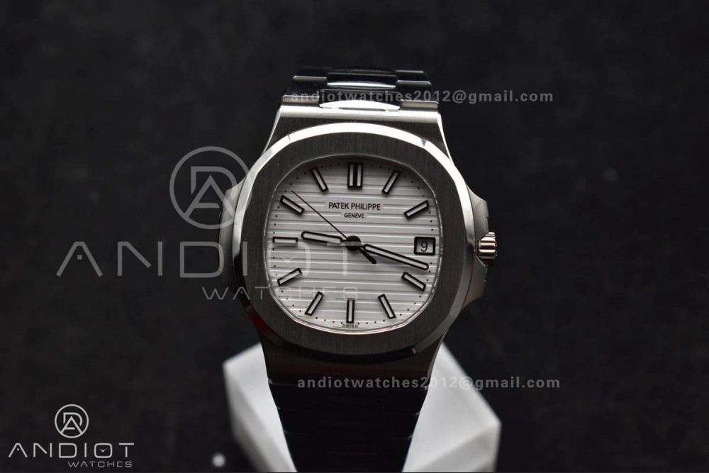 Nautilus 5711 1A 3KF 1:1 Best Edition White Textured Dial on SS Bracelet A324 Super Clone V2