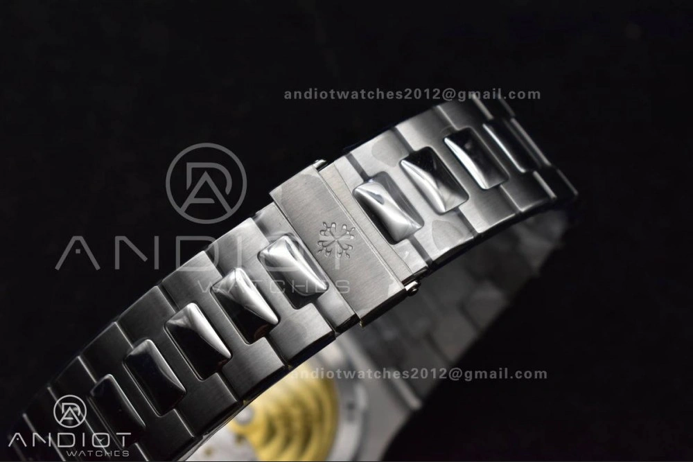 Nautilus 5711 1A 3KF 1:1 Best Edition White Textured Dial on SS Bracelet A324 Super Clone V2