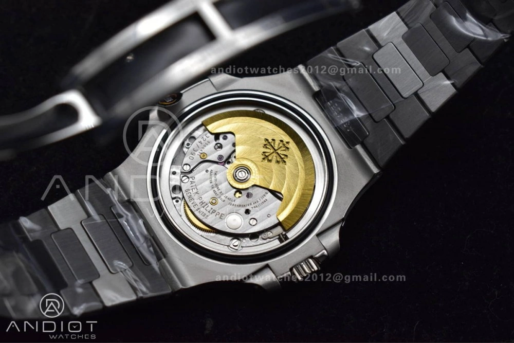 Nautilus 5711 1A 3KF 1:1 Best Edition White Textured Dial on SS Bracelet A324 Super Clone V2