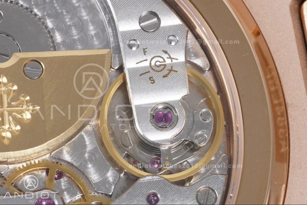 Nautilus 5712 RG PPF 1:1 Best Edition Brown Dial on RG Bracelet A240 Super Clone V4