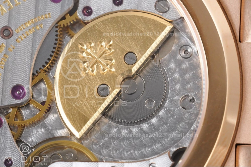 Nautilus 5712 RG PPF 1:1 Best Edition Brown Dial on RG Bracelet A240 Super Clone V4