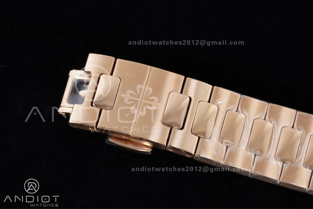 Nautilus 5712 RG PPF 1:1 Best Edition Brown Dial on RG Bracelet A240 Super Clone V4